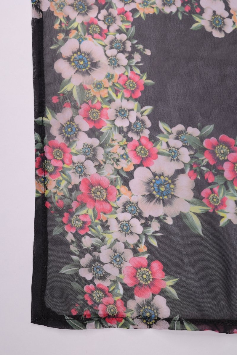 Deezcuts Tie Front Kimono